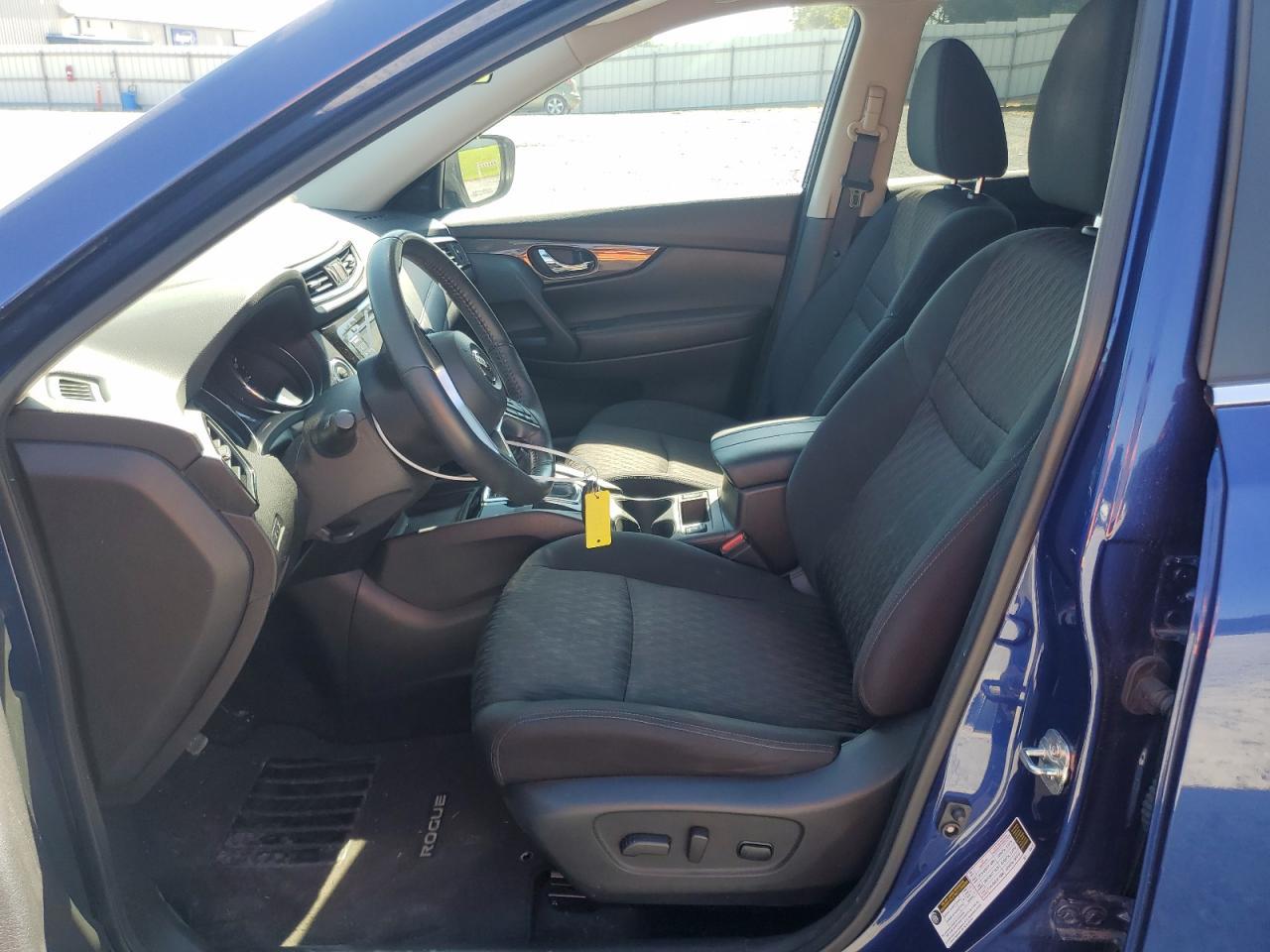 2020 Nissan Rogue S - Image 7