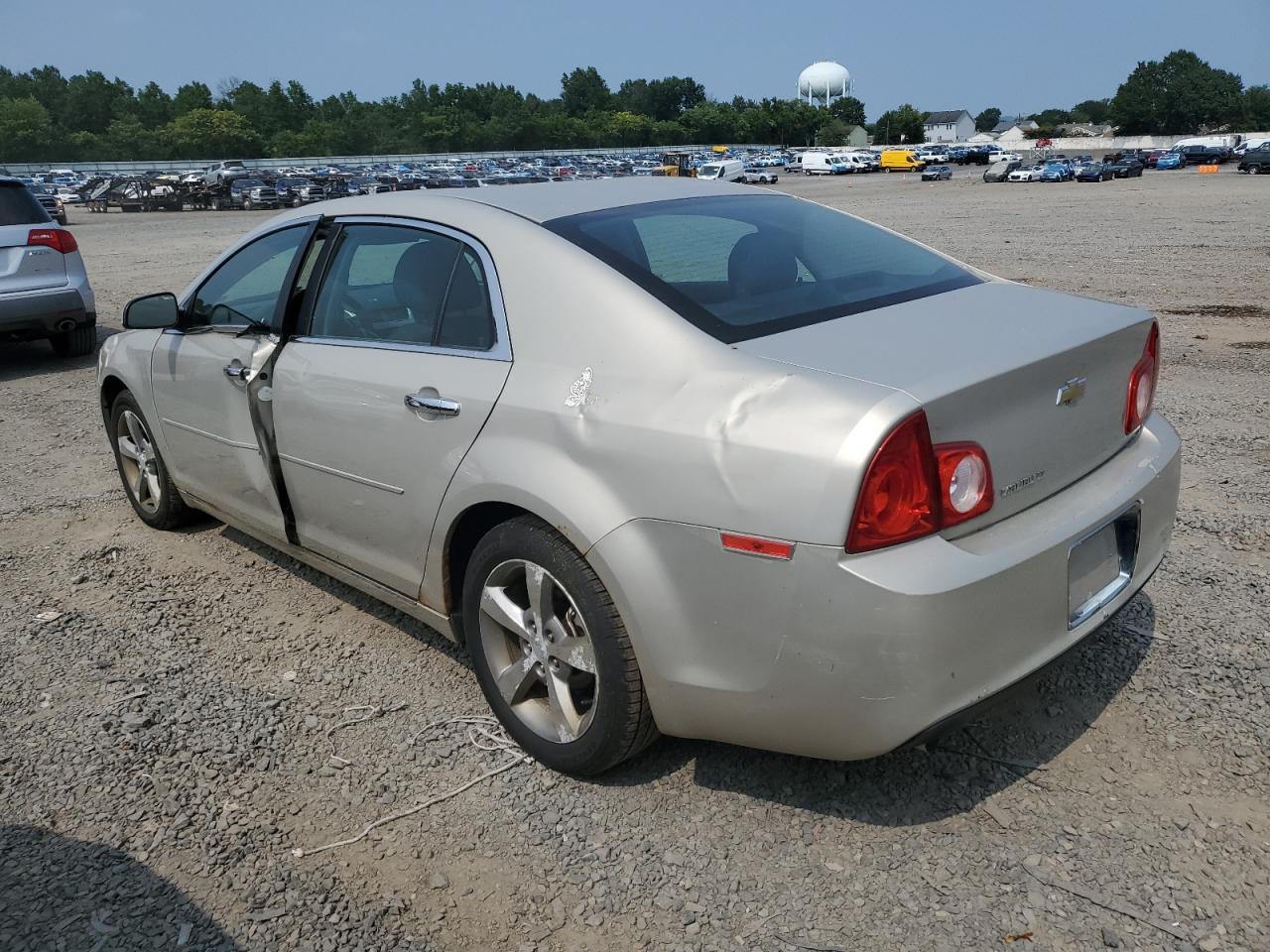 2012 Chevrolet Malibu 1Lt - Фото 2