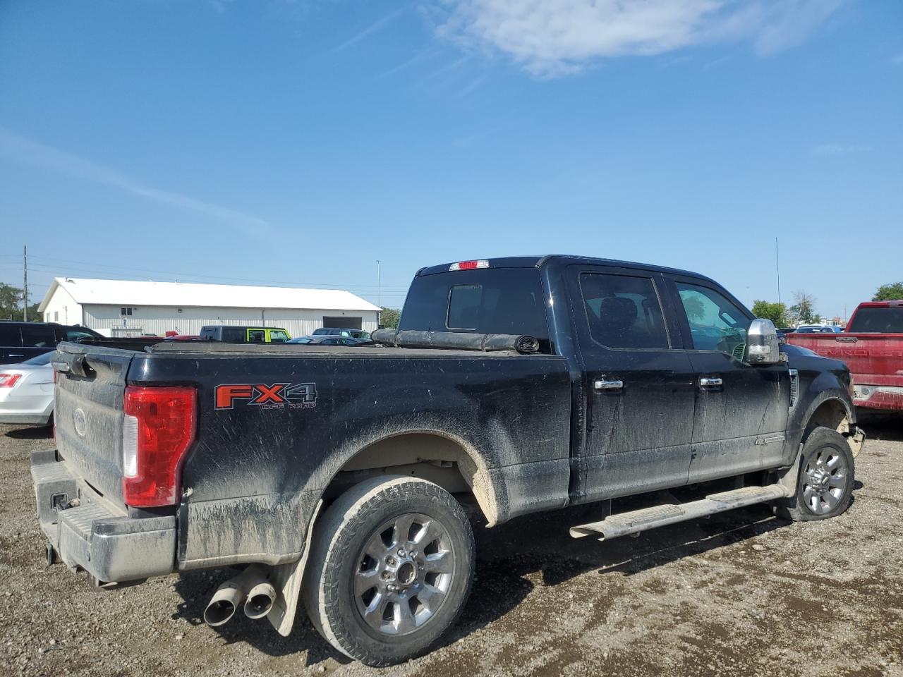 2018 Ford F250 Super Duty - Фото 3