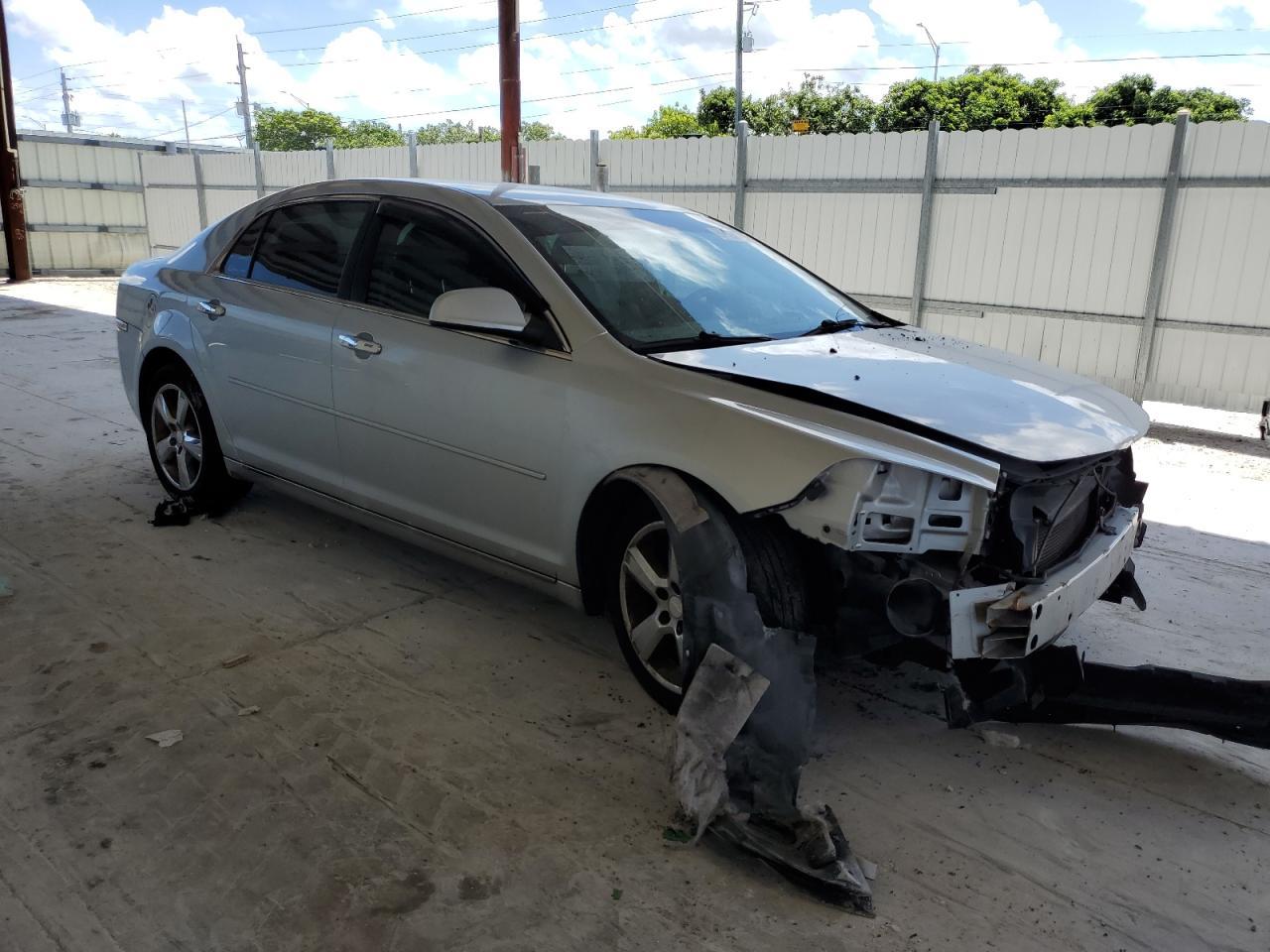 2012 Chevrolet Malibu 2Lt - Image 4