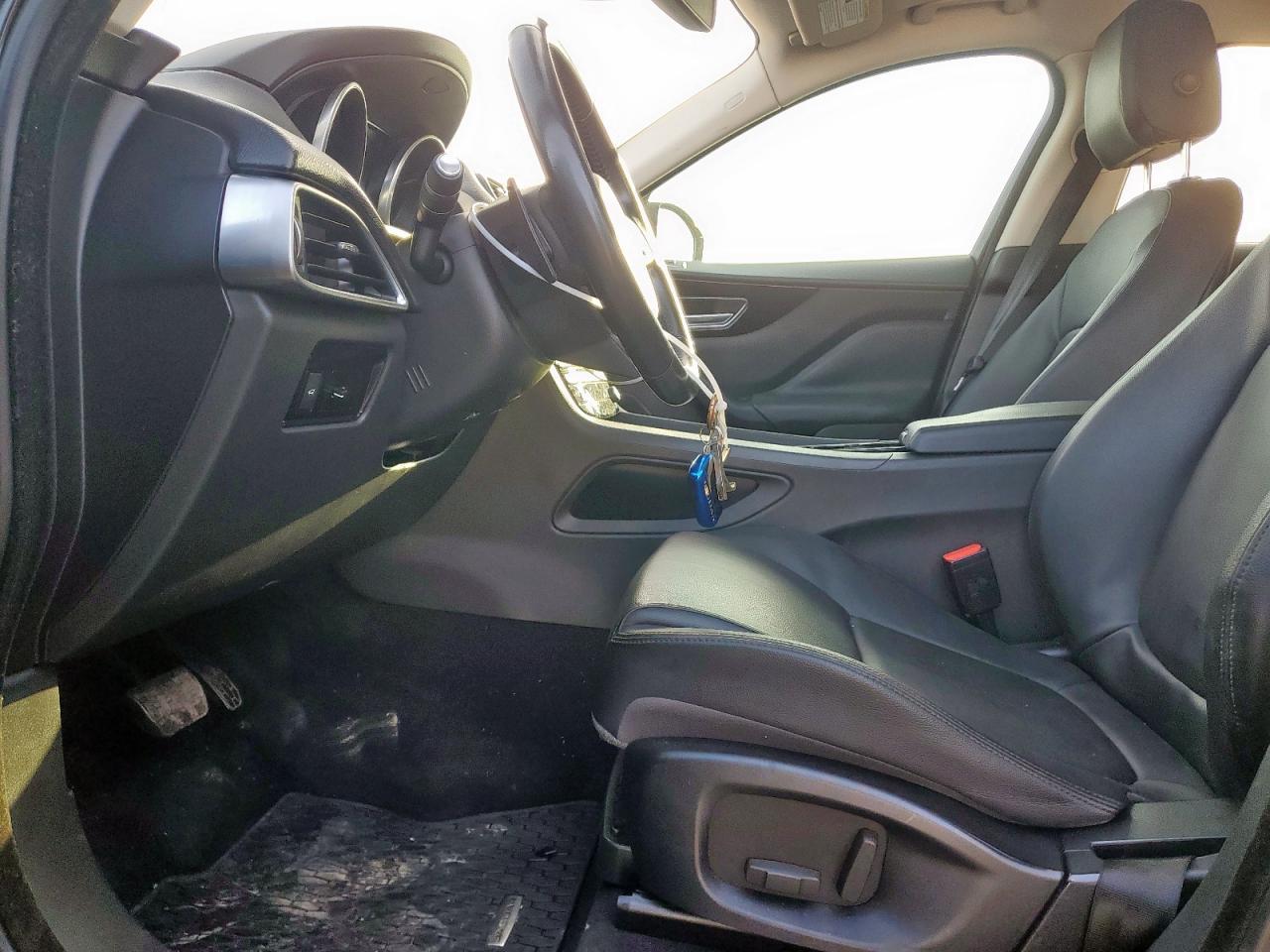 2017 Jaguar F-Pace Premium - Фото 7