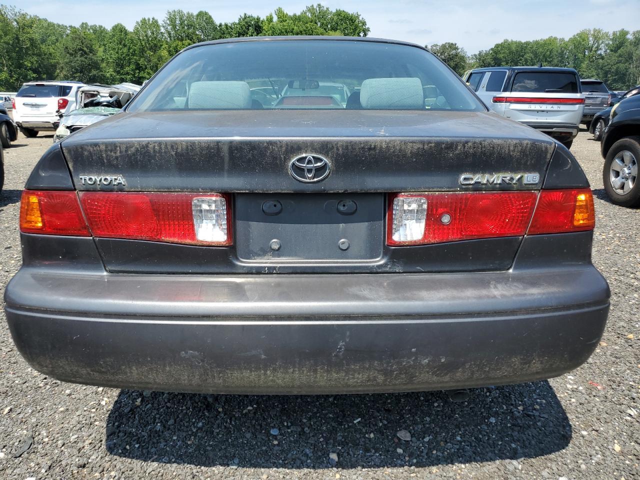 2000 Toyota Camry Ce - Фото 6