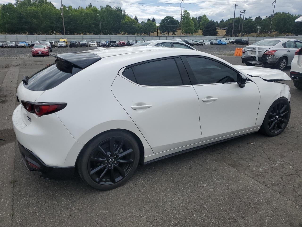 2023 Mazda 3 Premium Plus - Image 3