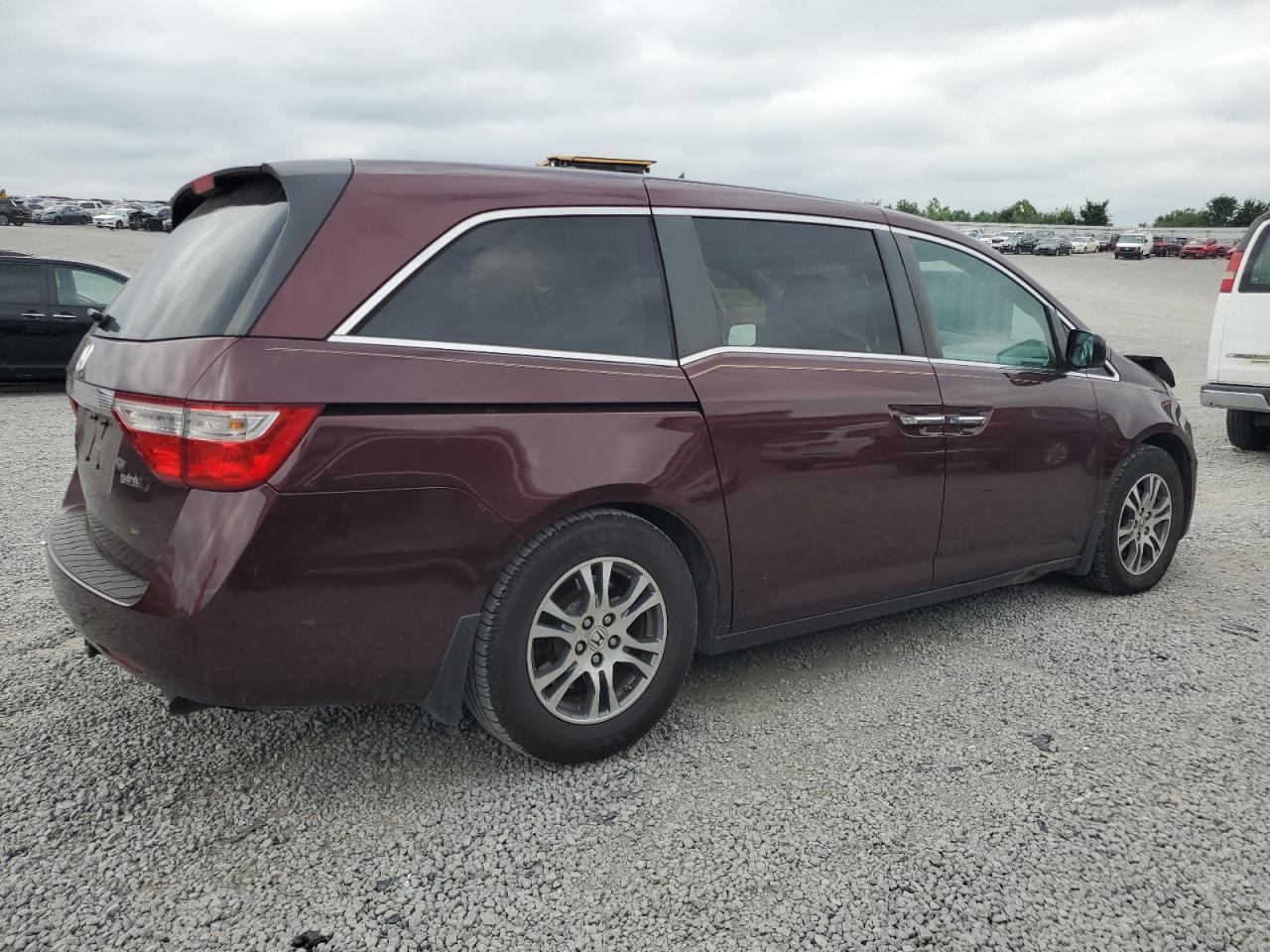 2013 Honda Odyssey Exl - Фото 3