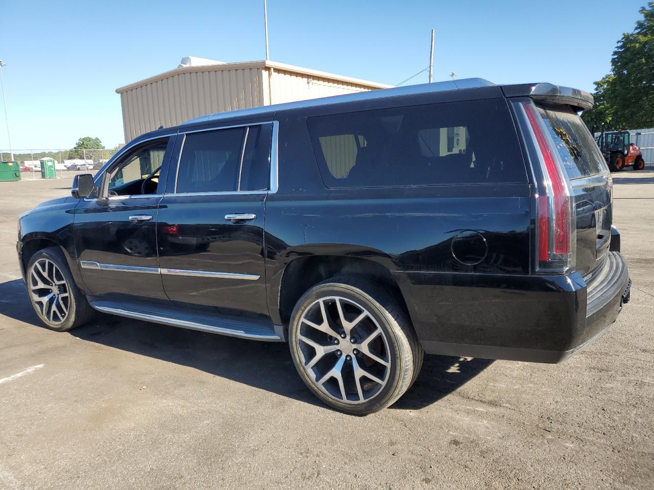 2016 Cadillac Escalade Esv Luxury - Фото 2
