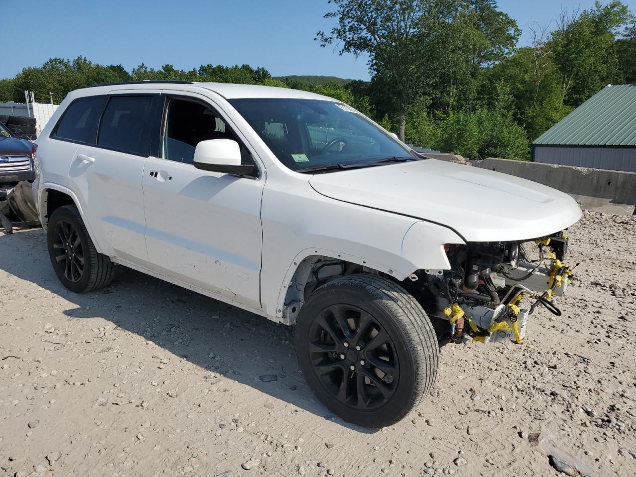 2021 Jeep Grand Cherokee Laredo - Image 4