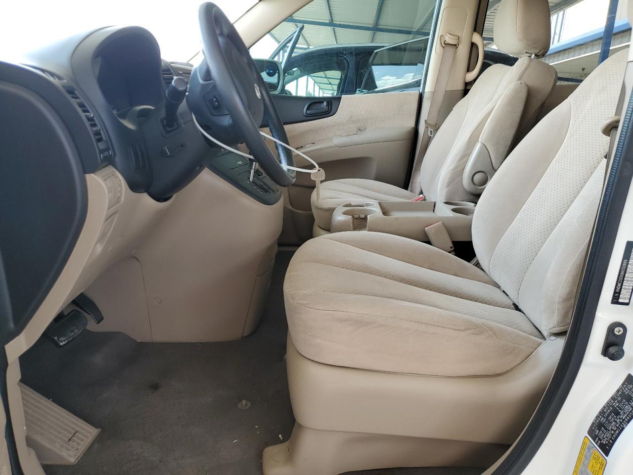 2008 Hyundai Entourage Gls - Фото 7