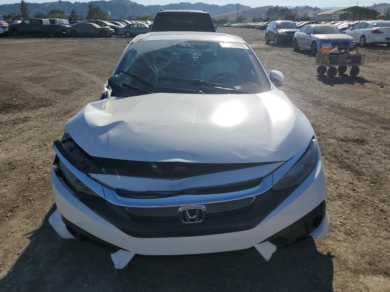 2016 Honda Civic Touring - Фото 5