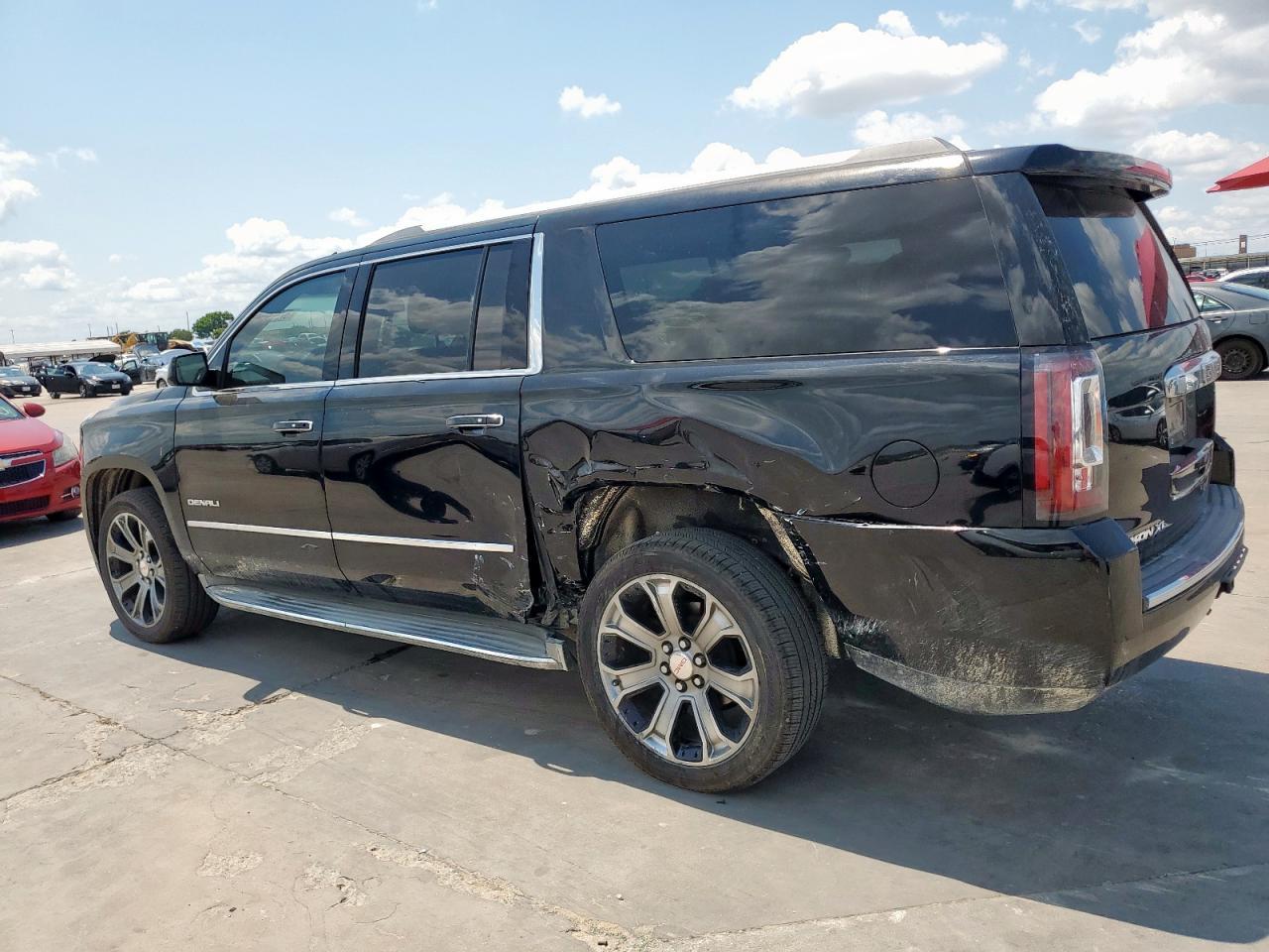 2015 GMC Yukon Xl Denali - Фото 2