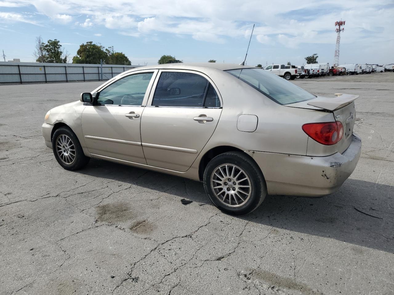 2005 Toyota Corolla Ce - Фото 2