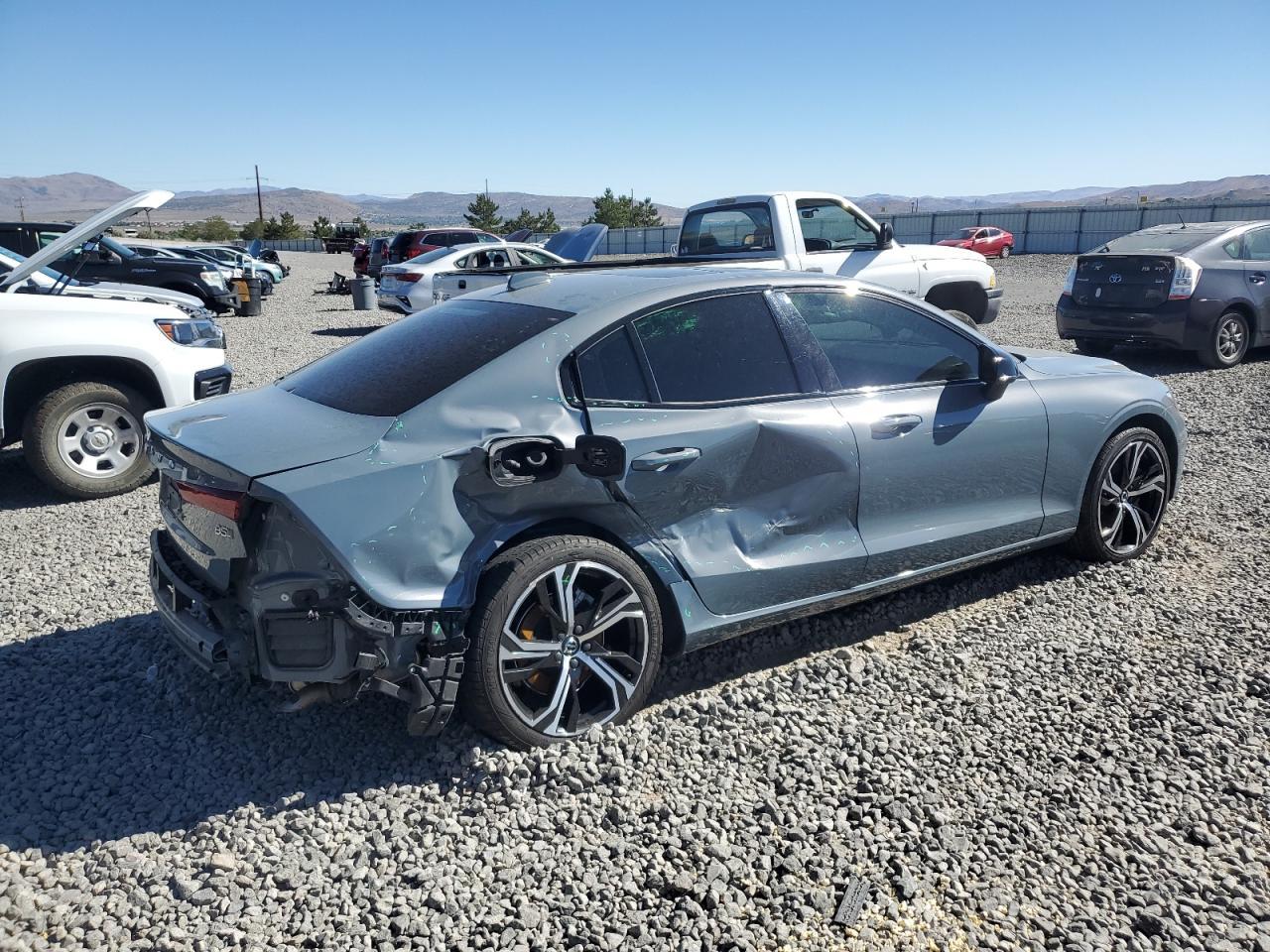 2024 Volvo S60 Plus - Фото 3