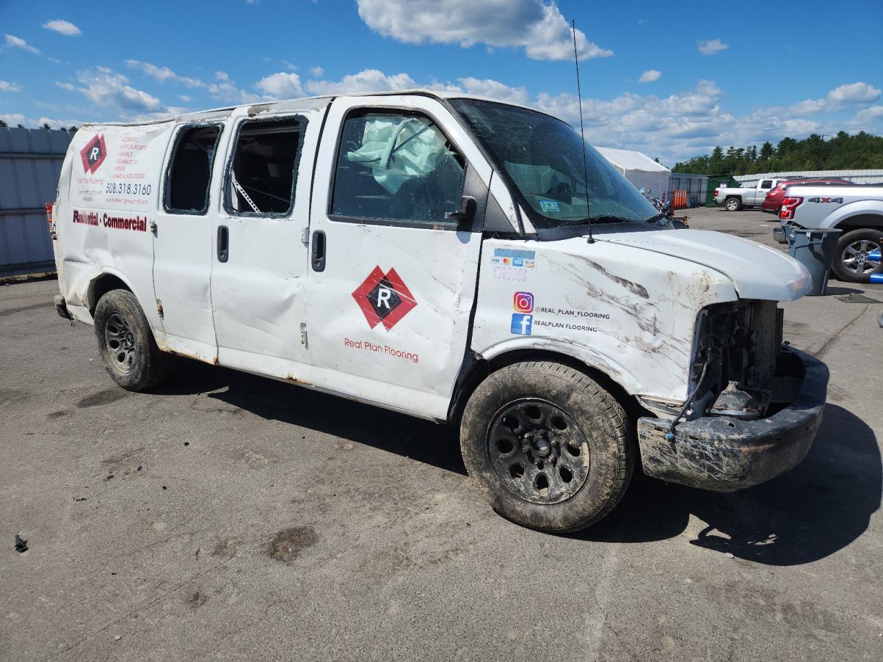 2010 Chevrolet Express G1500 - Фото 4