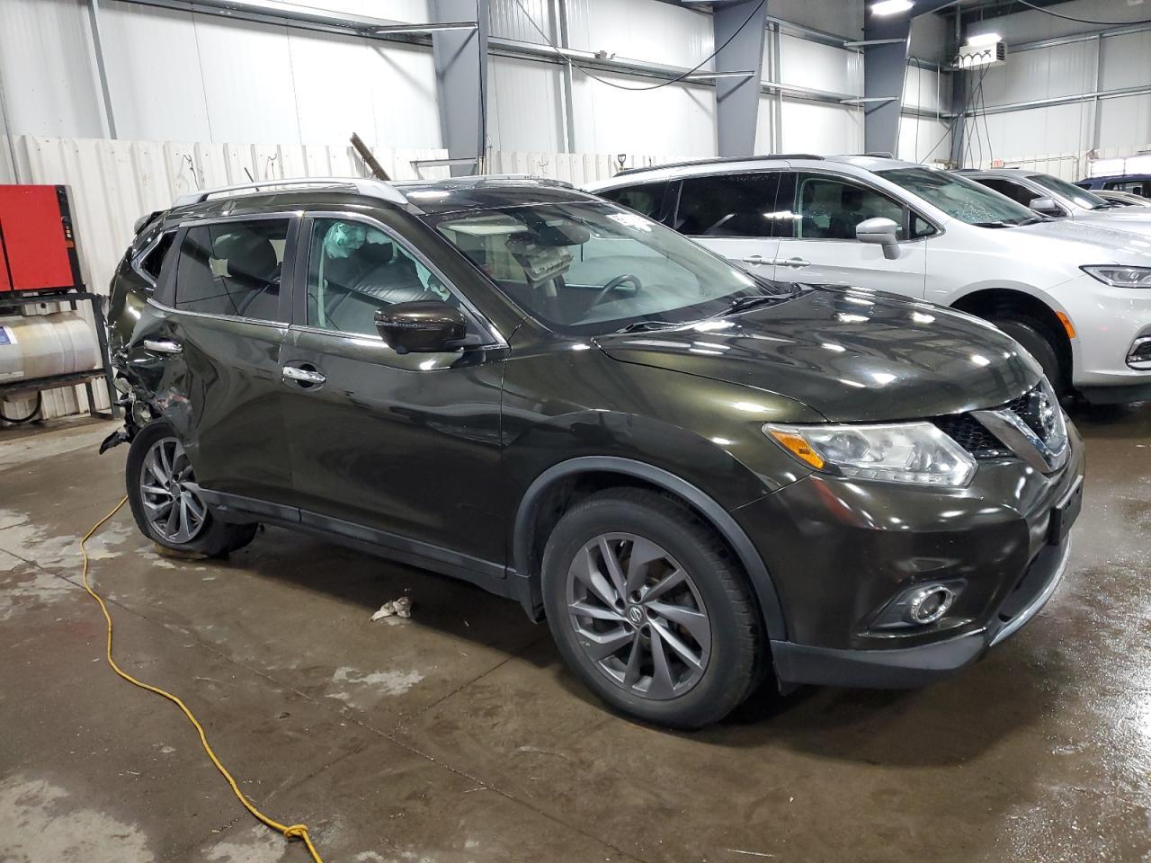 2016 Nissan Rogue S - Фото 4