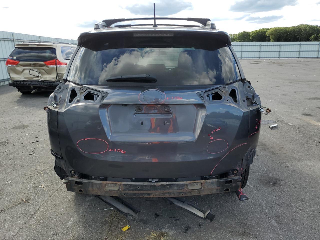 2015 Toyota Rav4 Le - Image 6