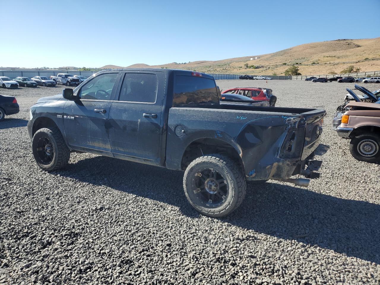 2010 Dodge Ram 1500 - Фото 2