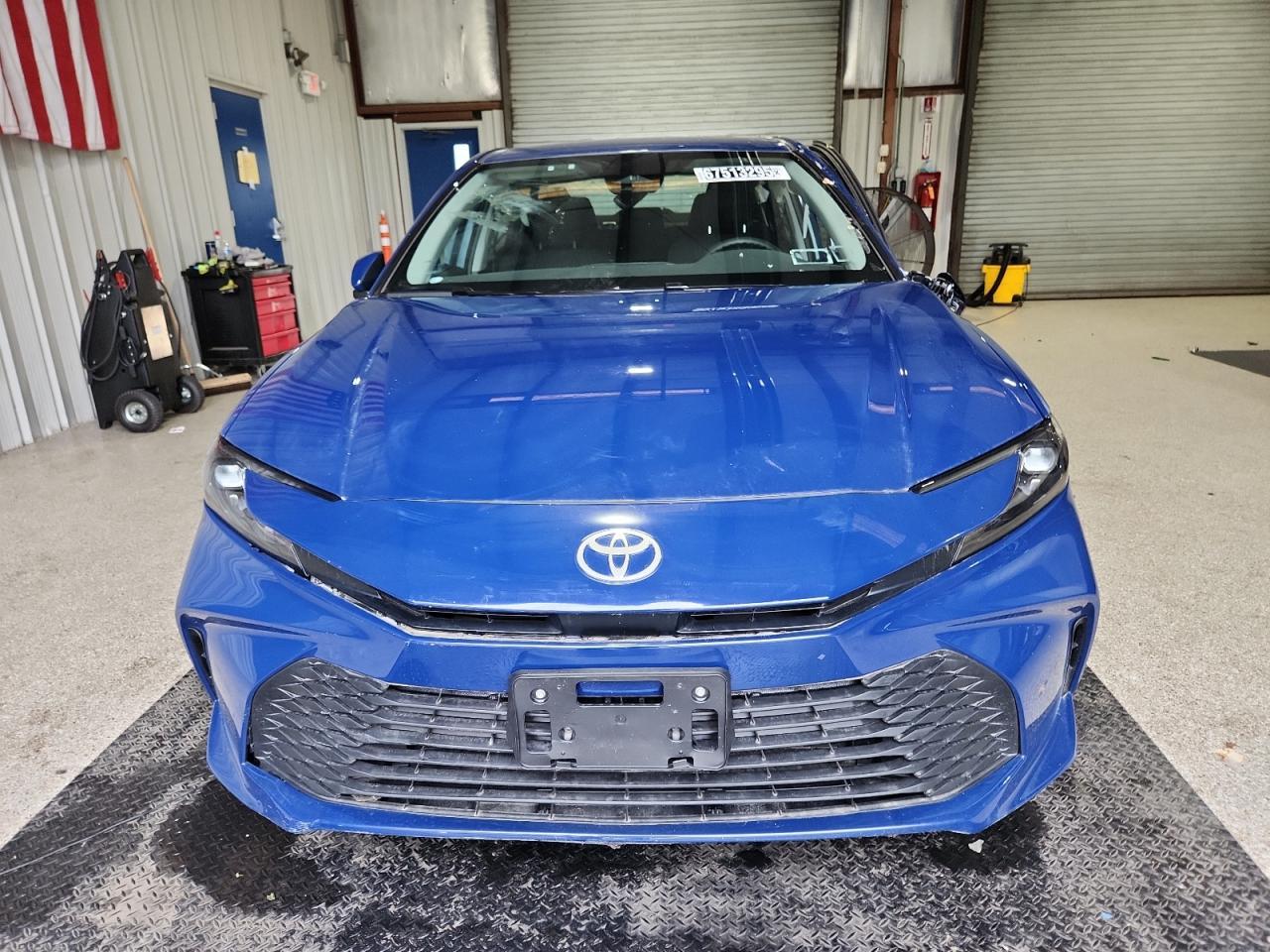 2025 Toyota Camry Xse - Image 5