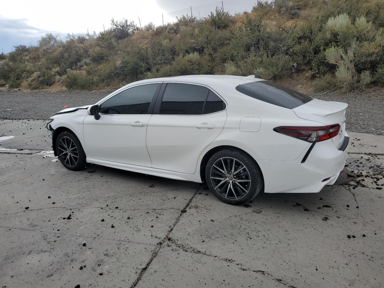 2024 Toyota Camry Se Night Shade - Фото 2
