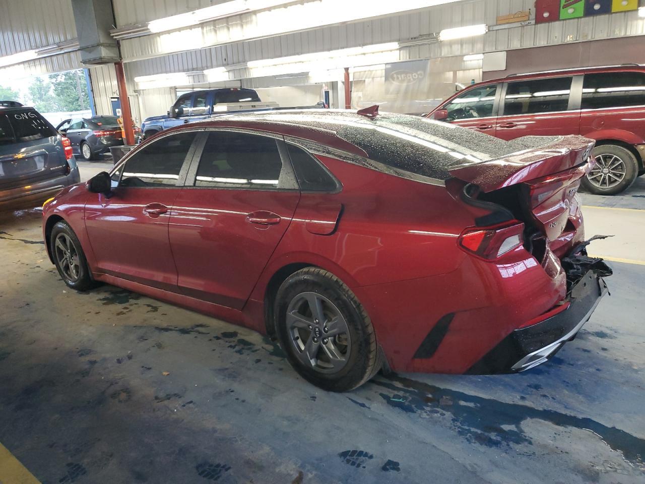 2021 Kia K5 Lxs - Фото 2