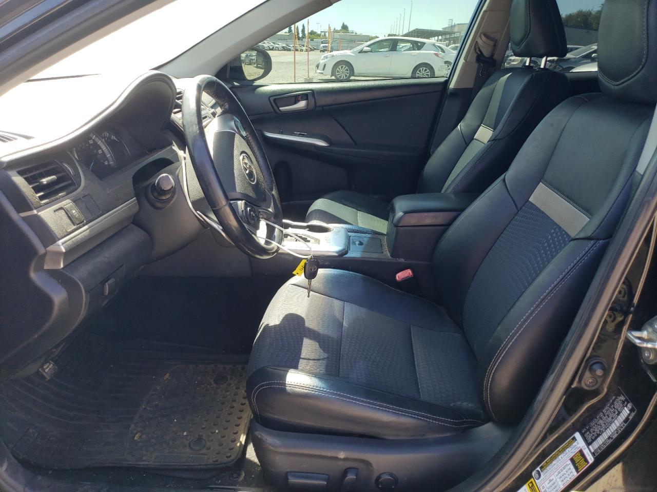 2014 Toyota Camry L - Image 7