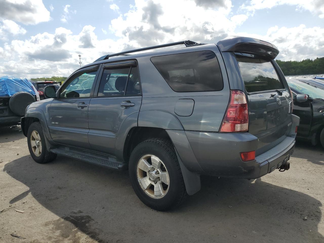 2005 Toyota 4Runner Sr5 - Фото 2