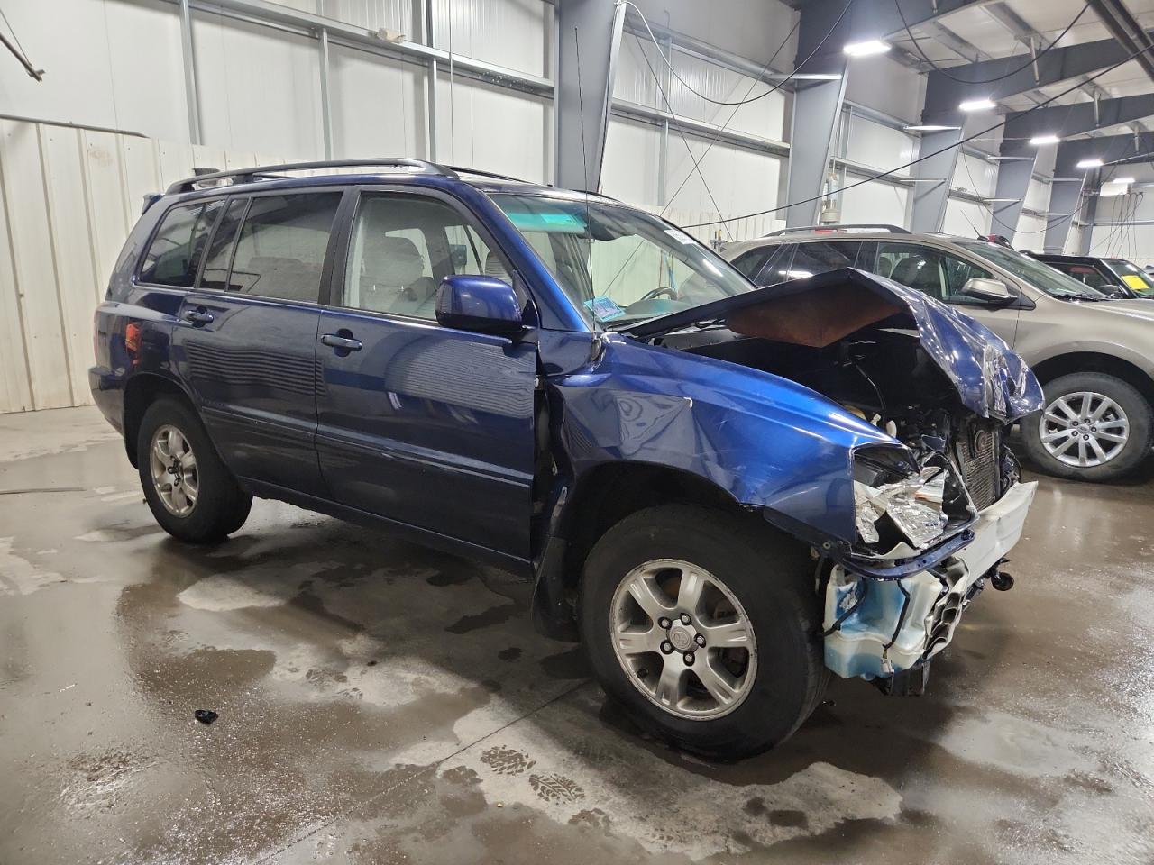 2004 Toyota Highlander Base - Фото 4