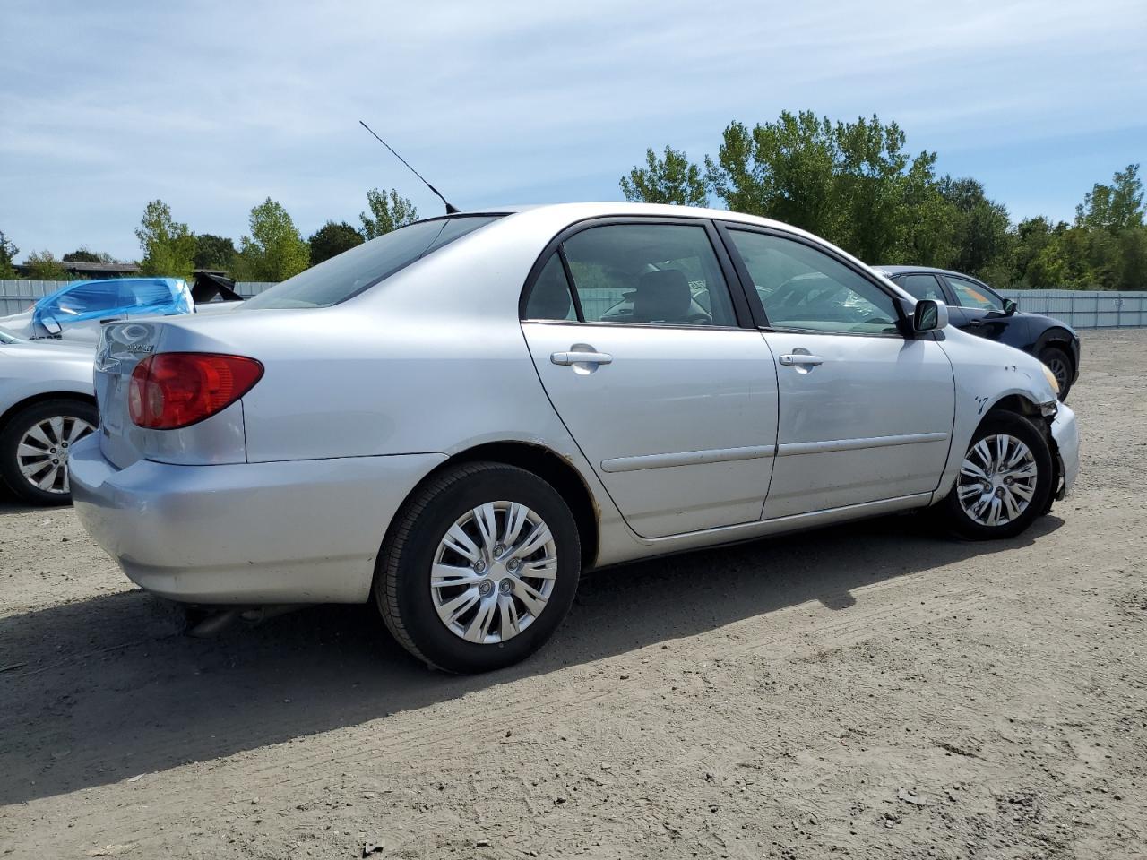 2005 Toyota Corolla Ce - Image 3