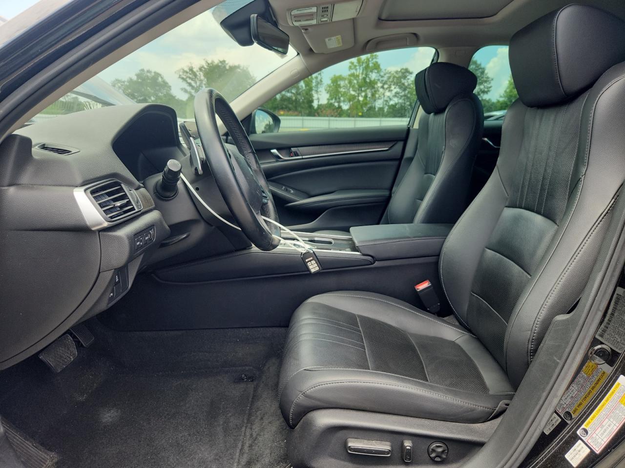 2021 Honda Accord Touring - Фото 7