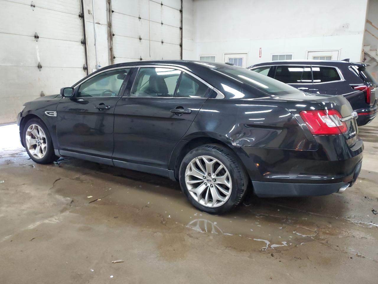 2010 Ford Taurus Sel - Image 2