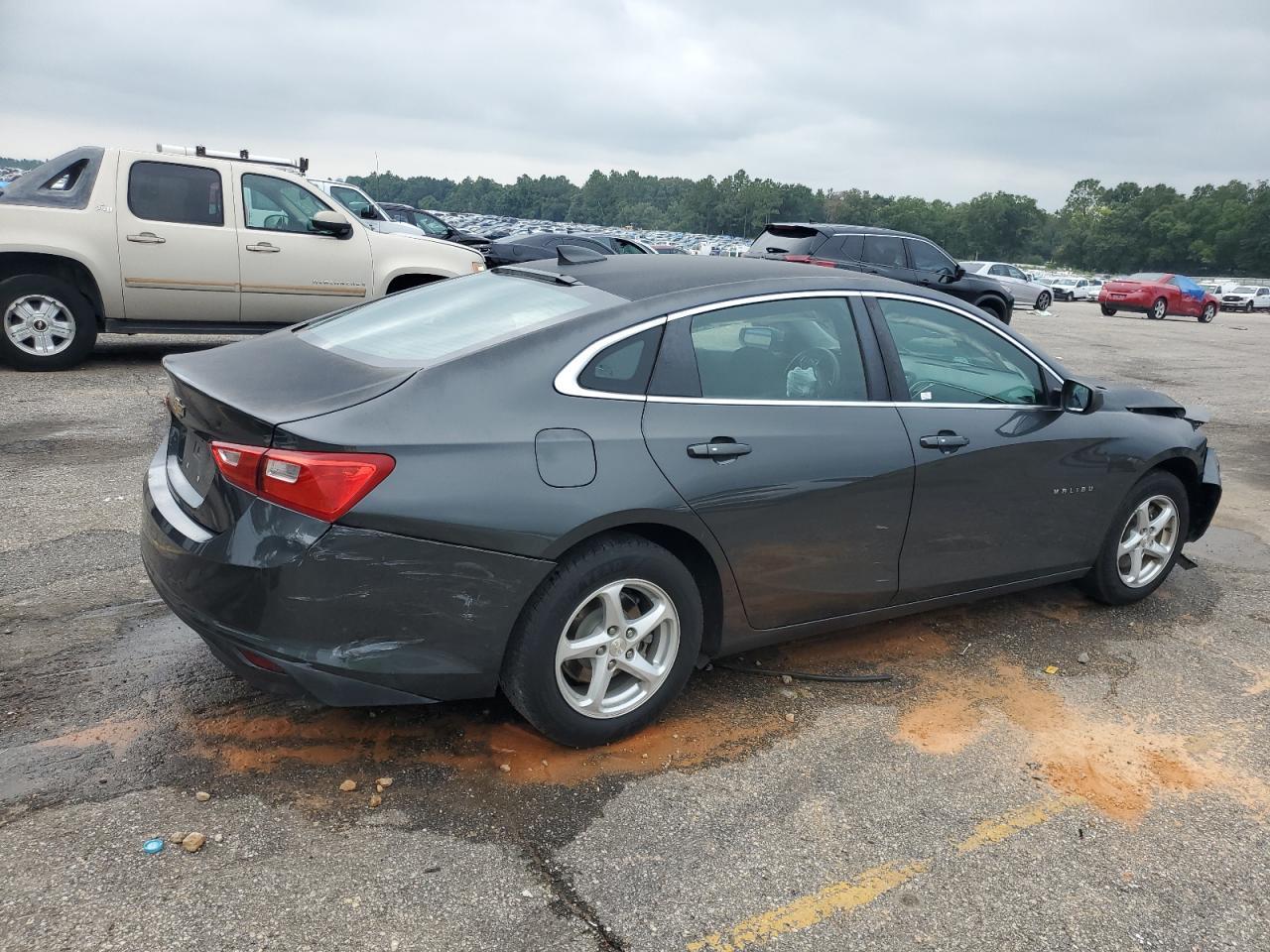 2017 Chevrolet Malibu Ls - Image 3