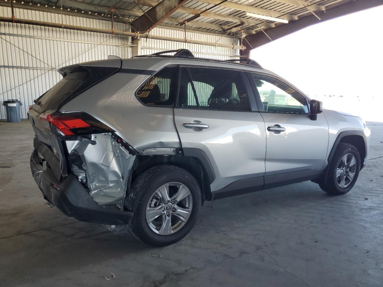 2024 Toyota Rav4 Xle - Фото 3