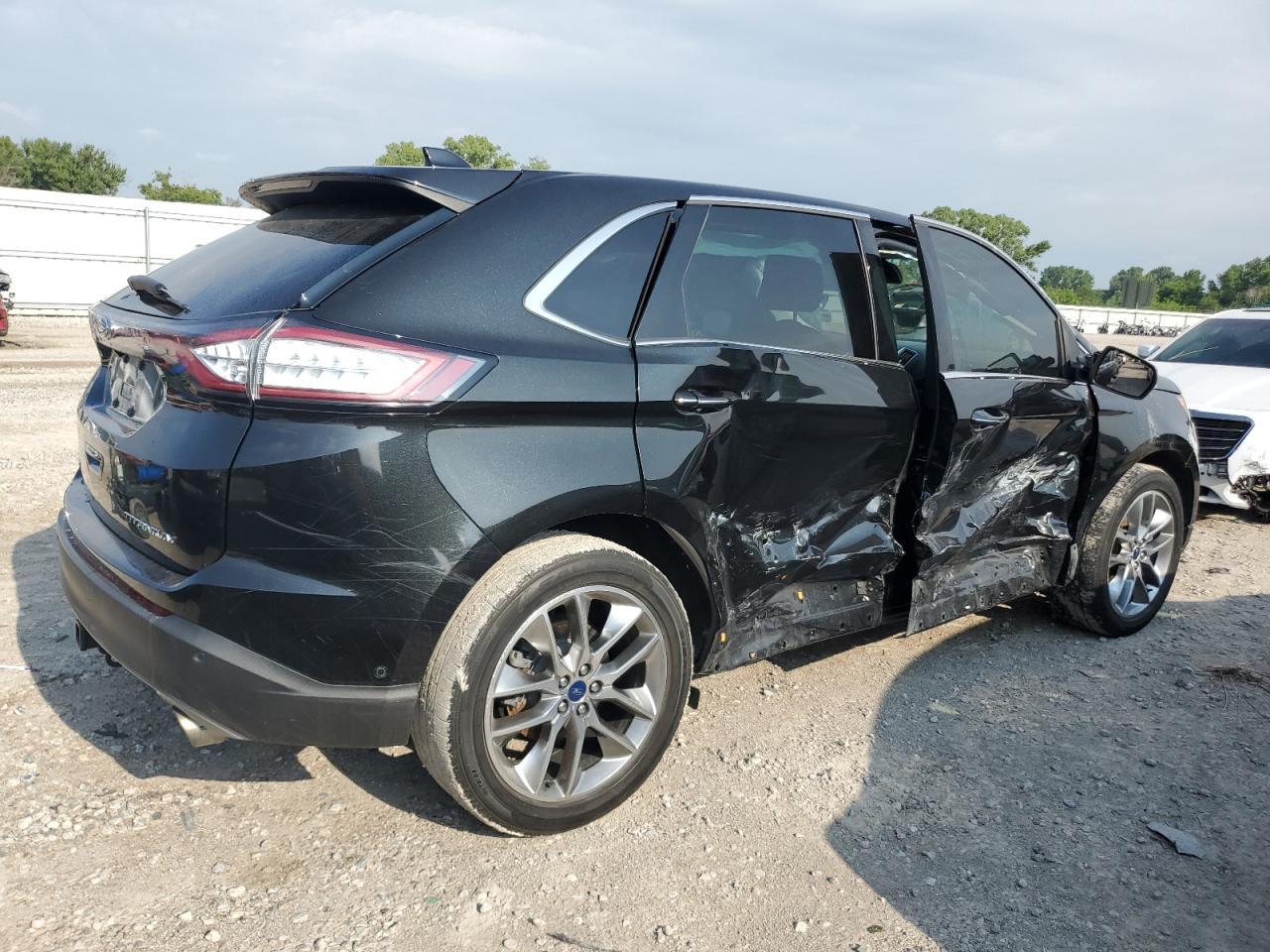 2015 Ford Edge Titanium - Фото 3