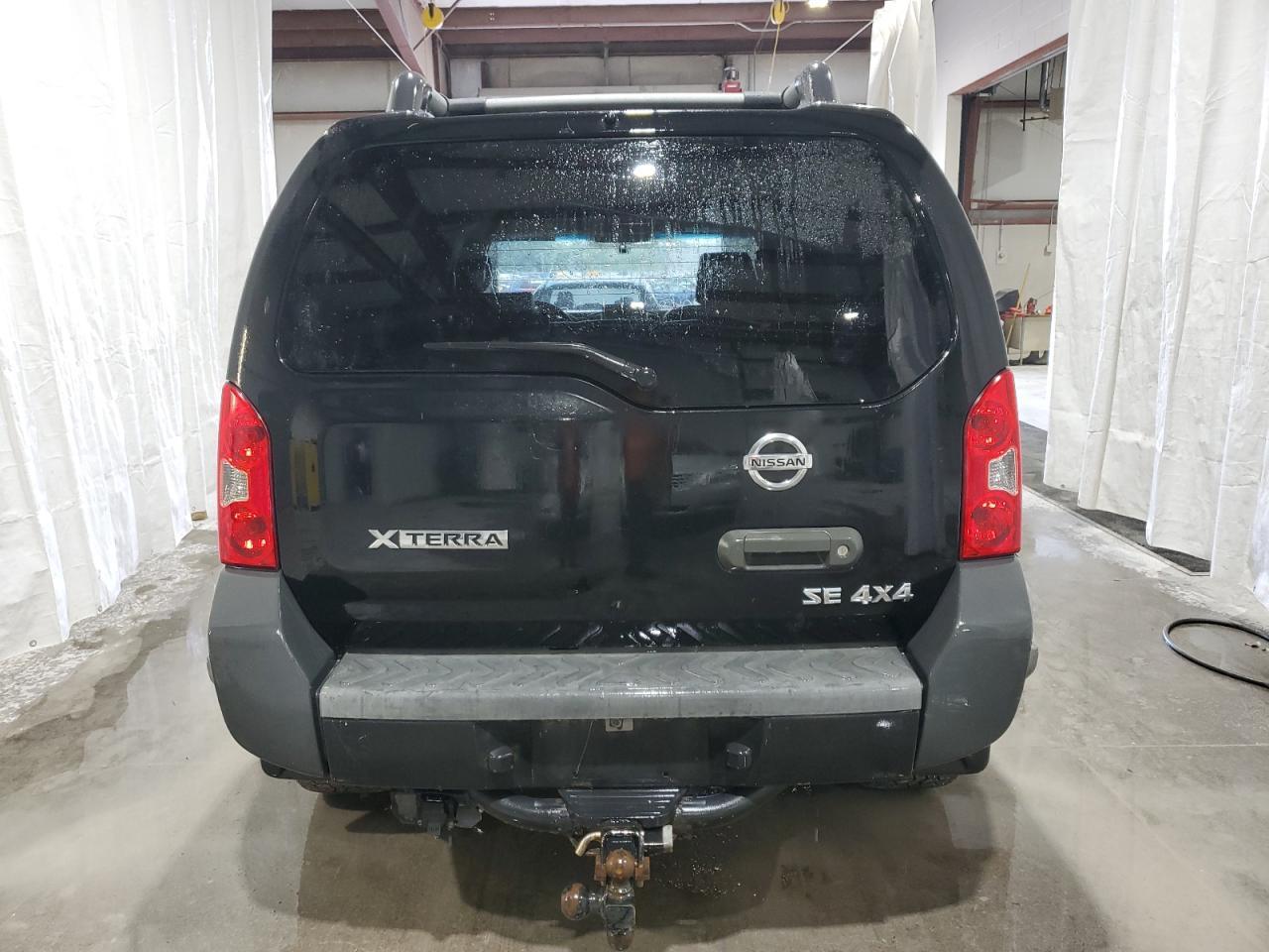 2010 Nissan Xterra X - Image 6