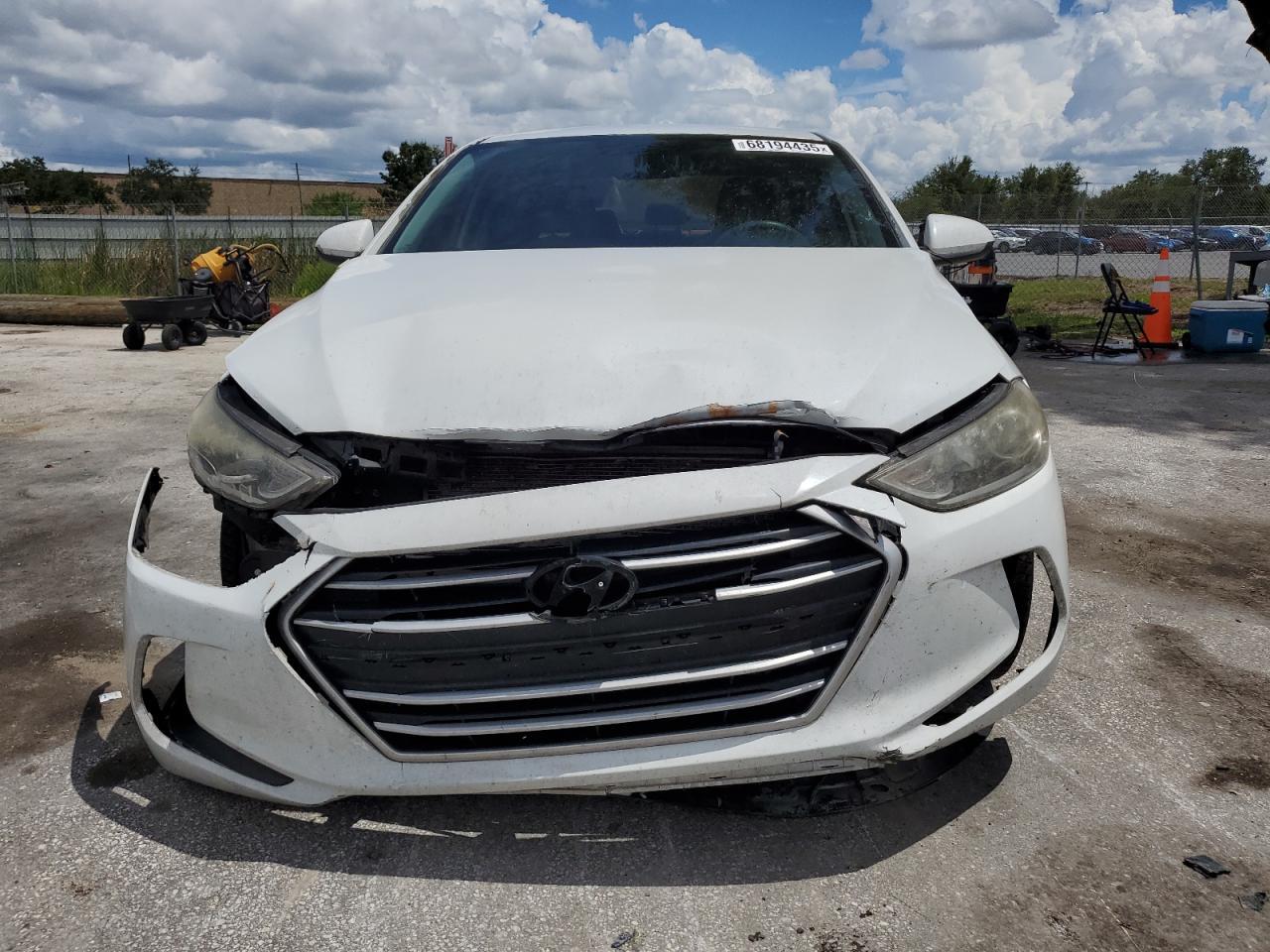 2017 Hyundai Elantra Se - Фото 5