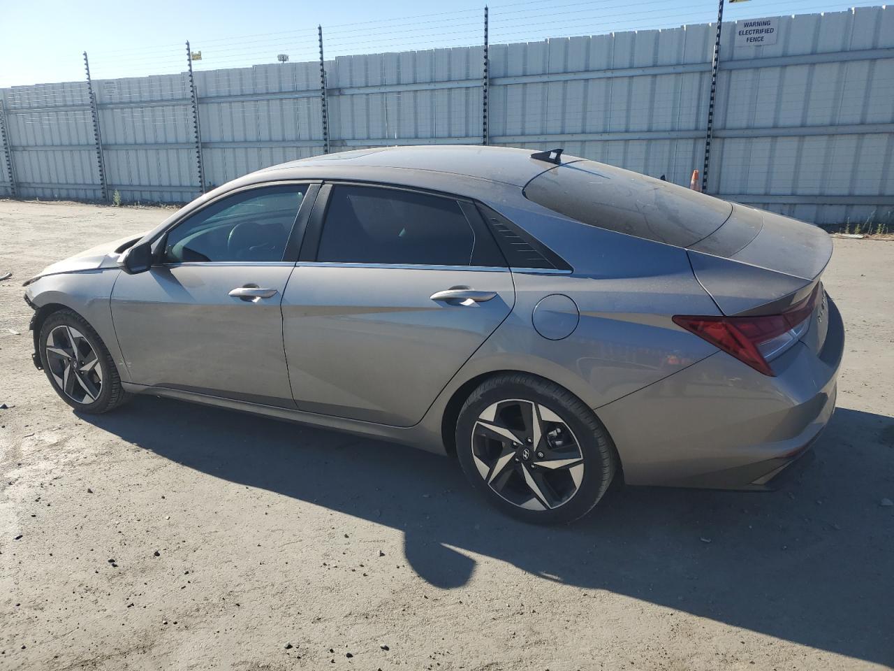 2023 Hyundai Elantra Limited - Фото 2