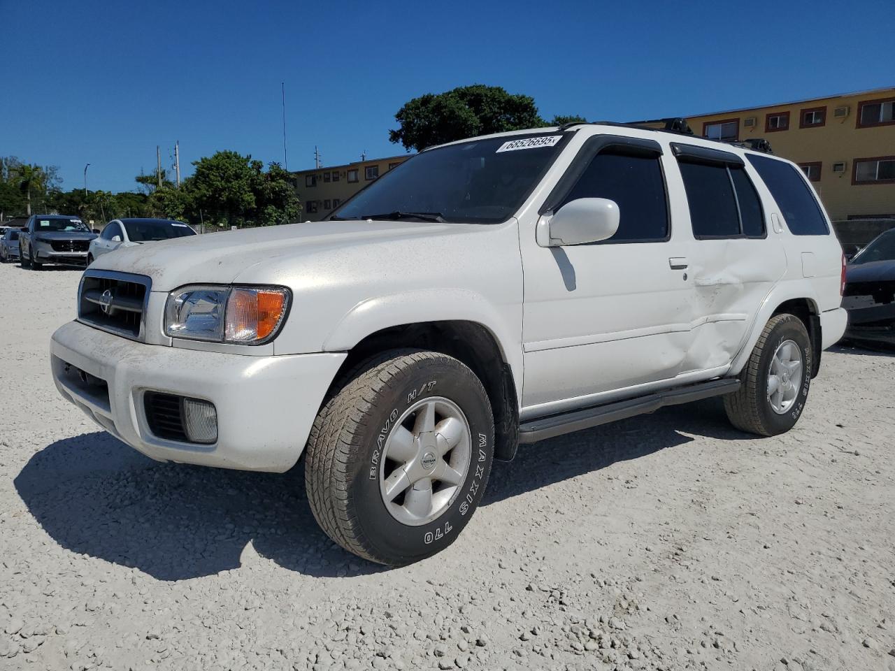 2001 Nissan Pathfinder Le