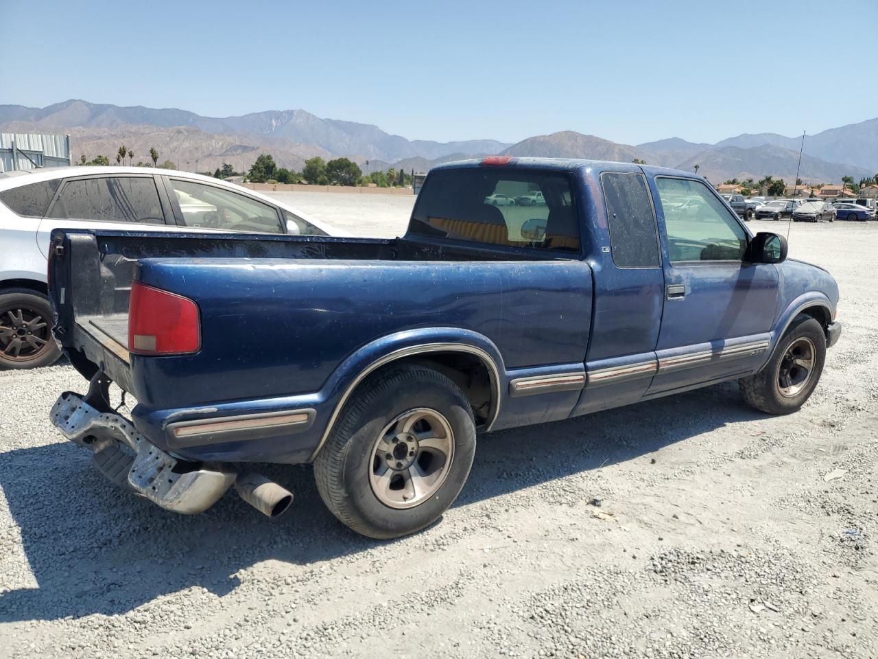 1999 Chevrolet S Truck S10 - Фото 3