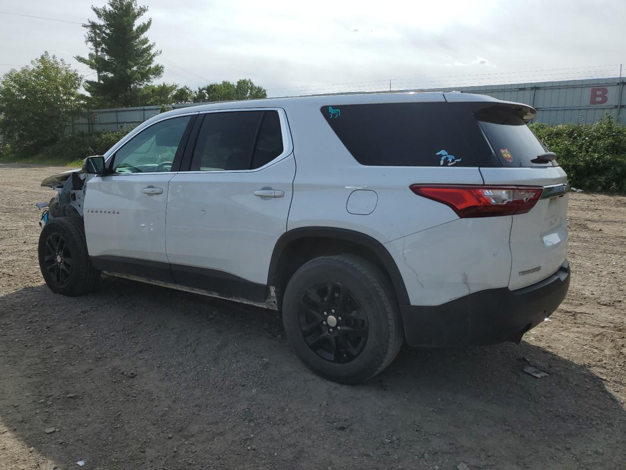 2021 Chevrolet Traverse Ls - Image 2