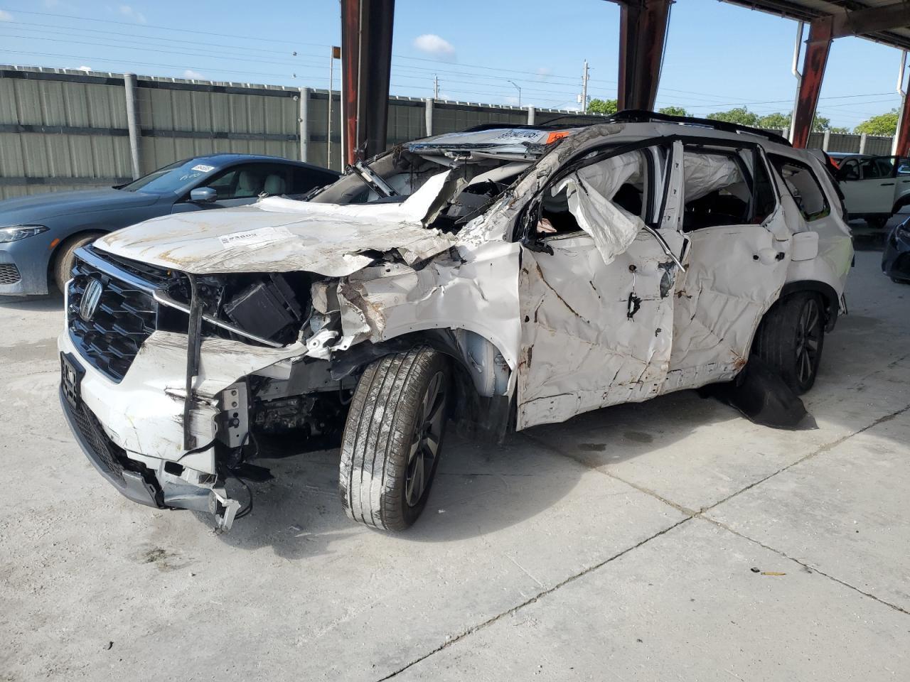 2025 Honda Pilot Touring