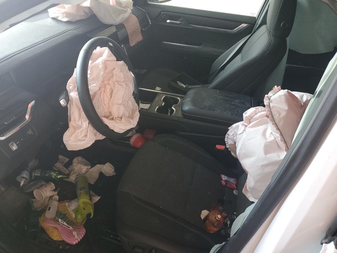 2025 GMC Acadia Elevation - Фото 7