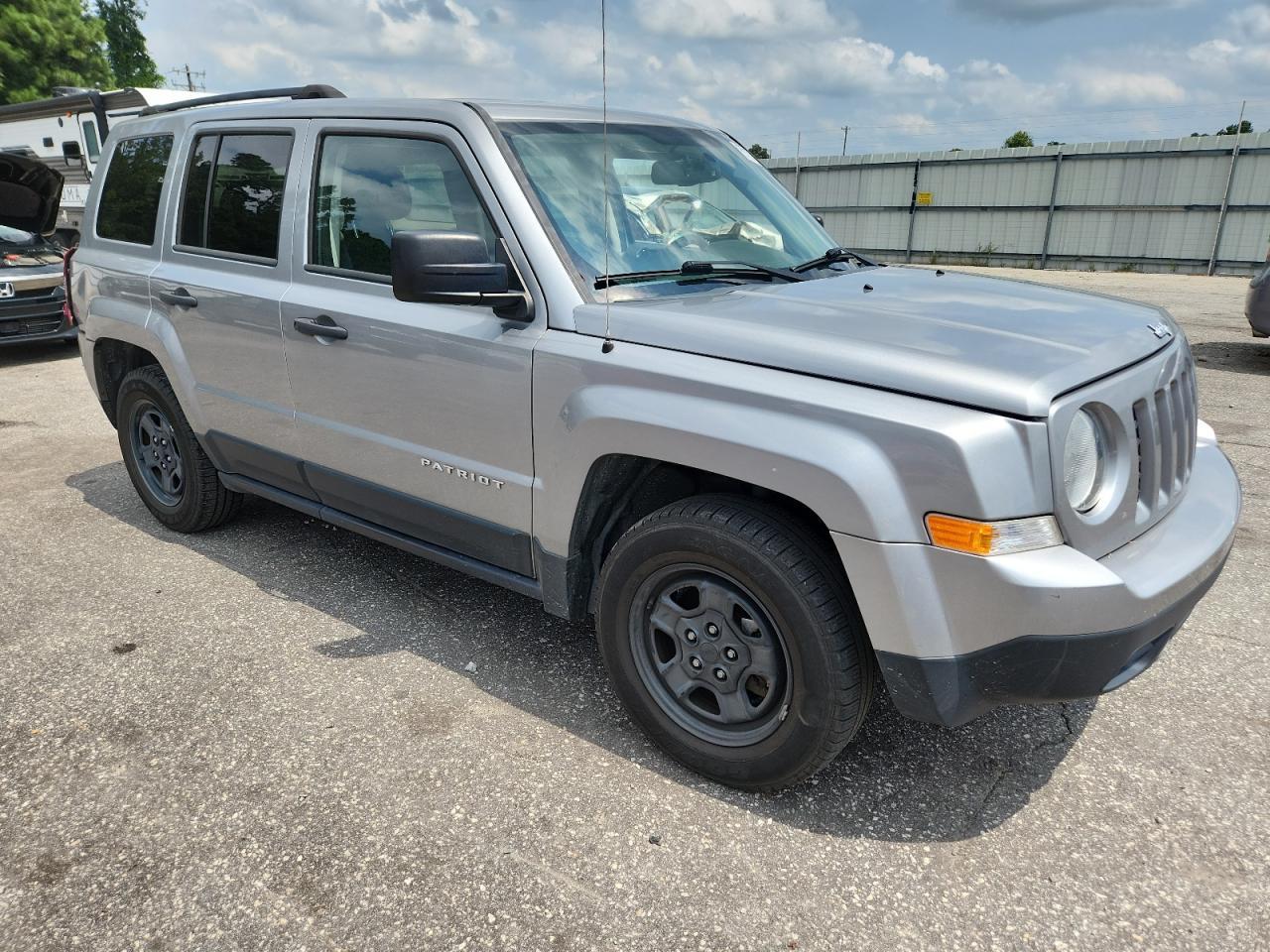 2016 Jeep Patriot Sport - Image 4