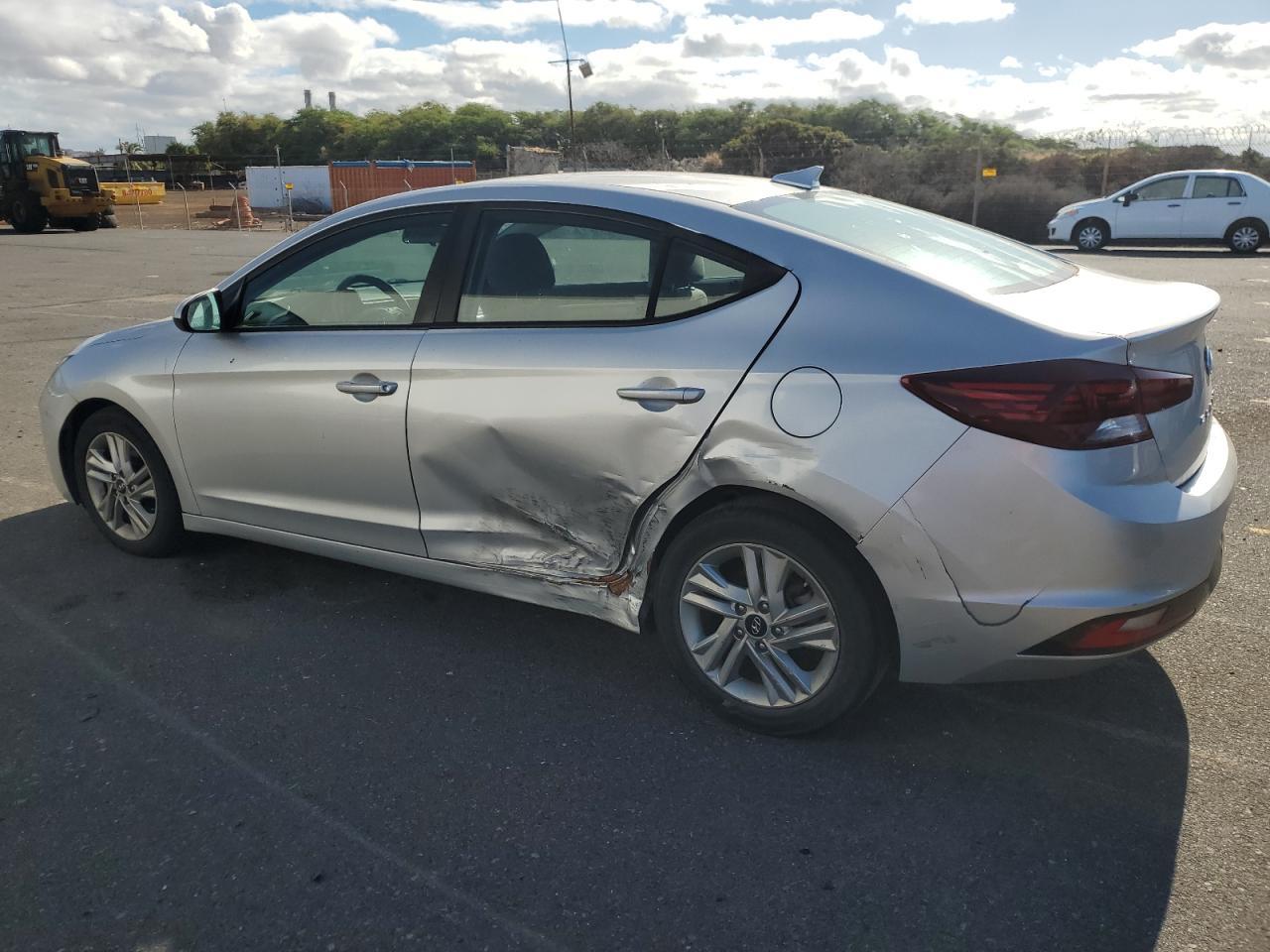 2020 Hyundai Elantra Sel - Фото 2