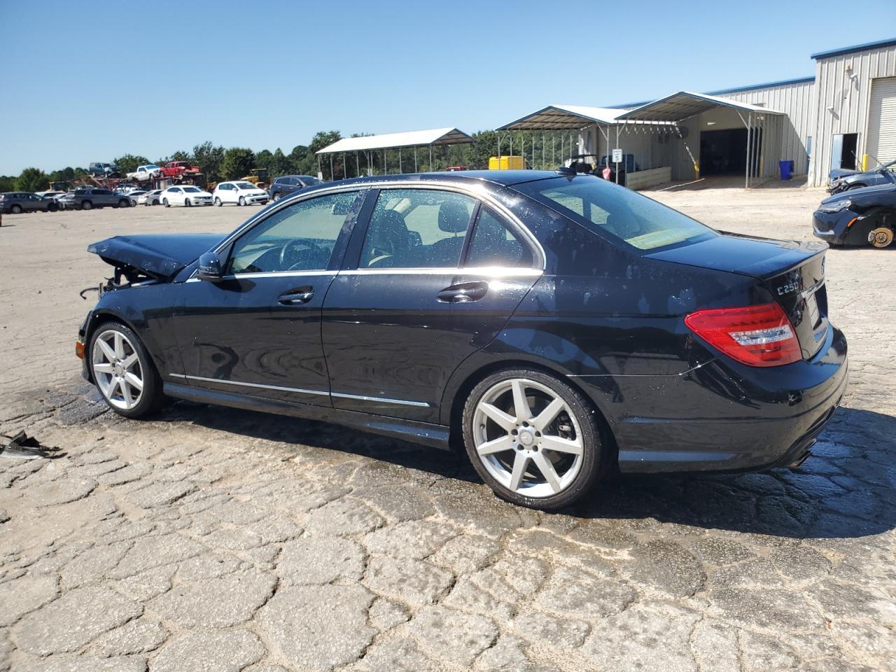 2014 Mercedes-Benz C 250 - Фото 2