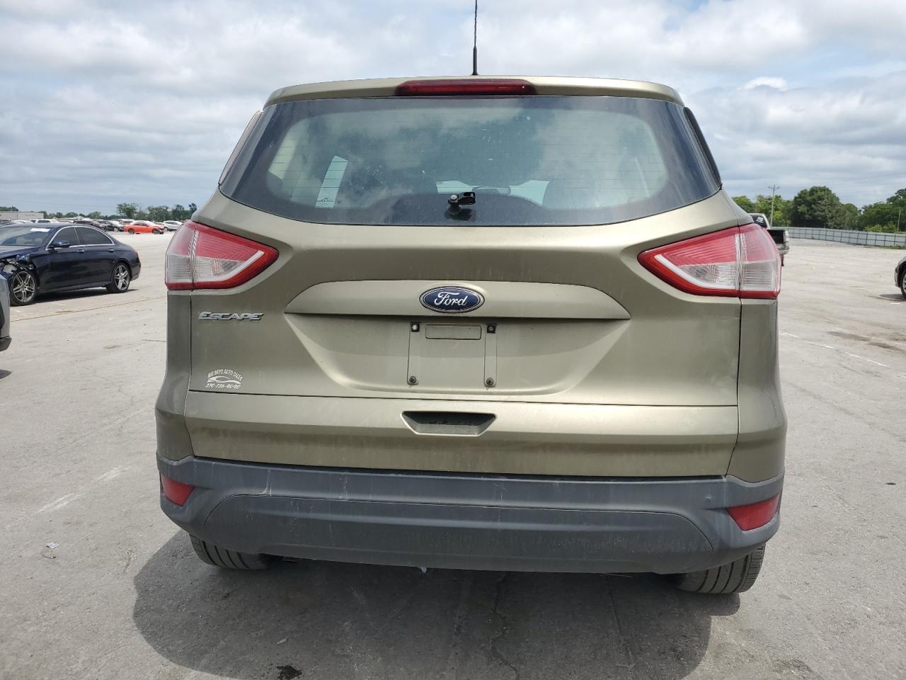 2013 Ford Escape S - Фото 6