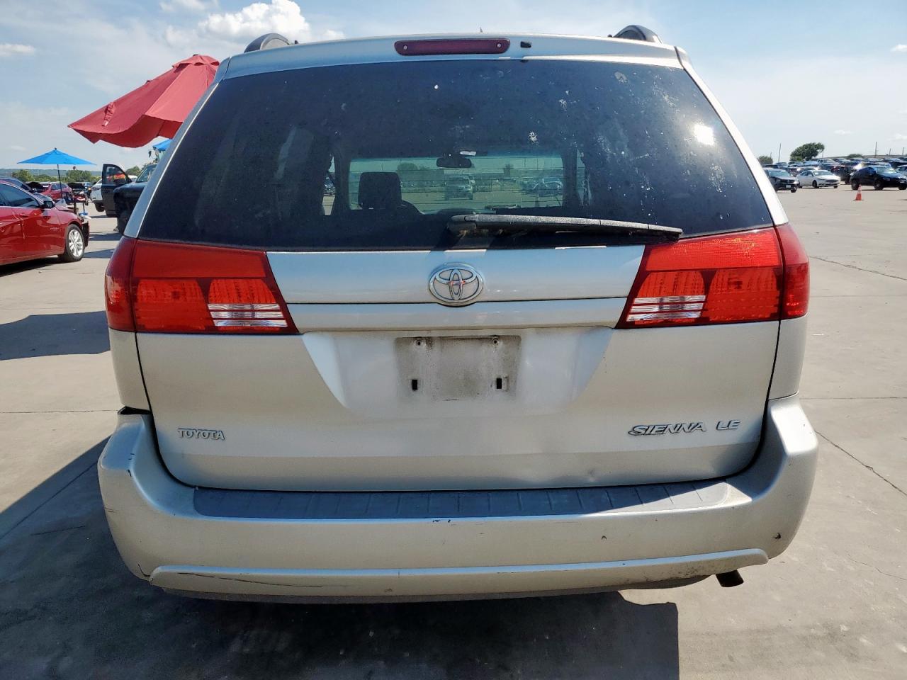 2004 Toyota Sienna Ce - Фото 6