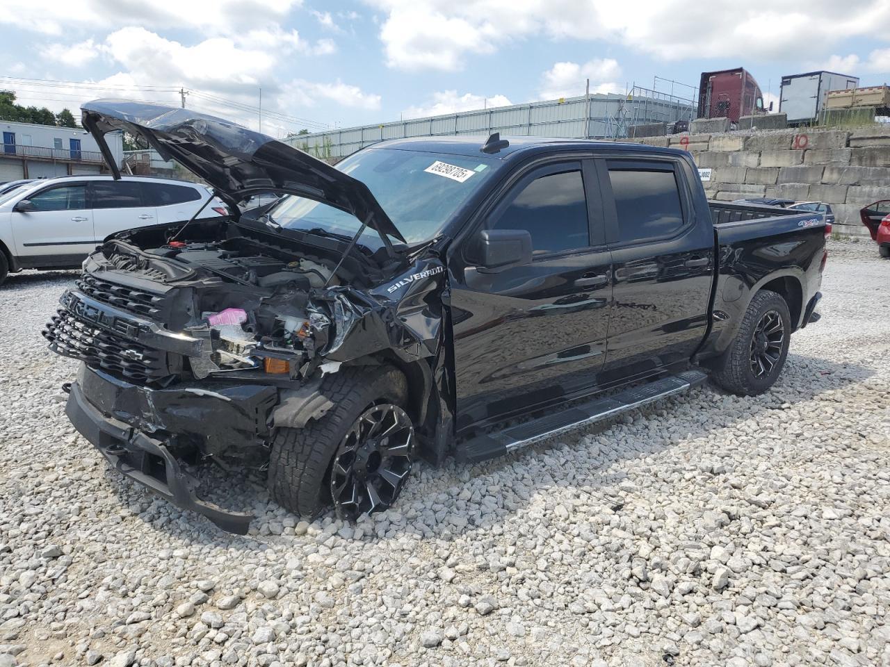 2022 Chevrolet Silverado Ltd K1500 Custom