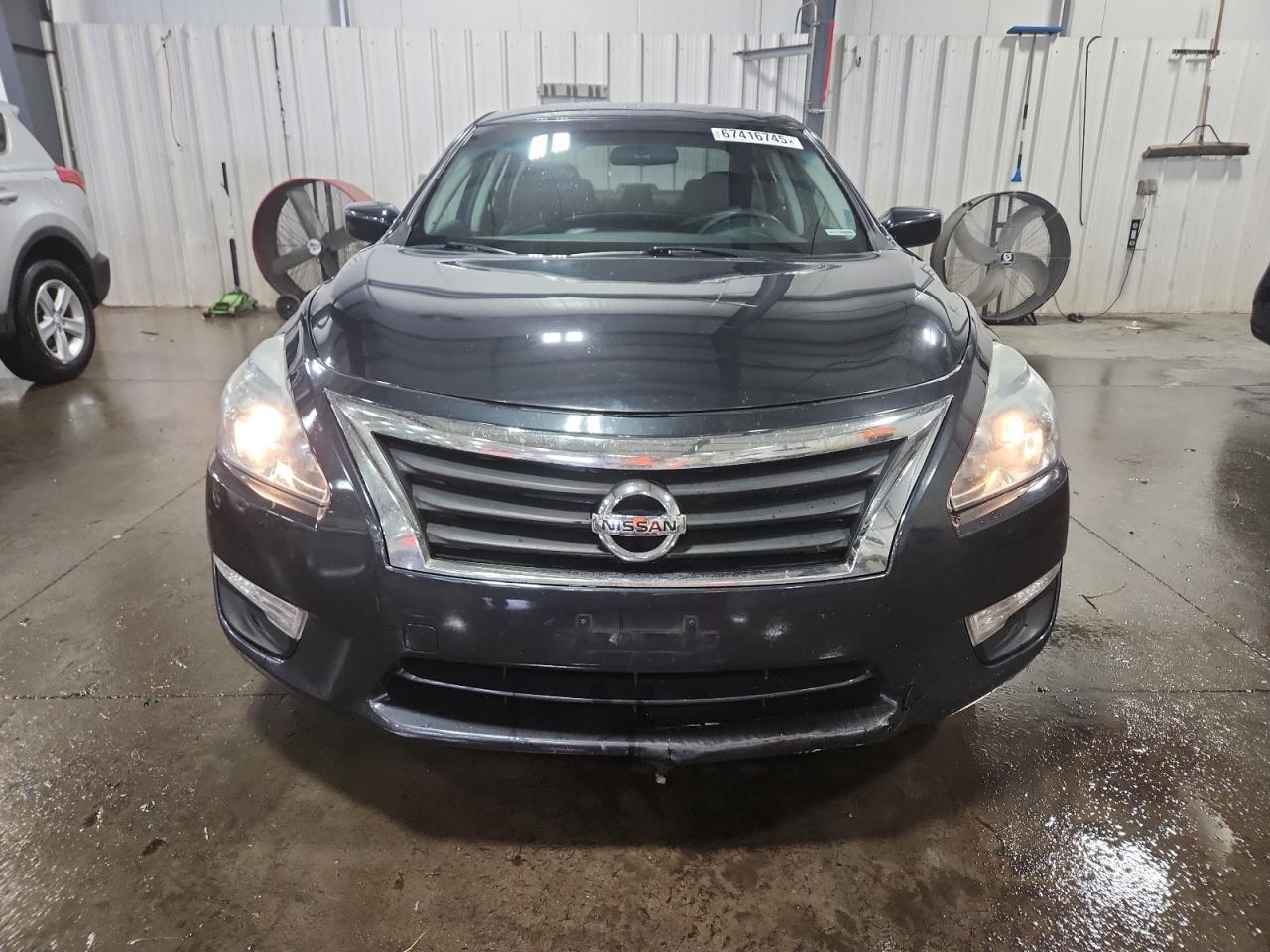 2015 Nissan Altima 2.5 - Image 5