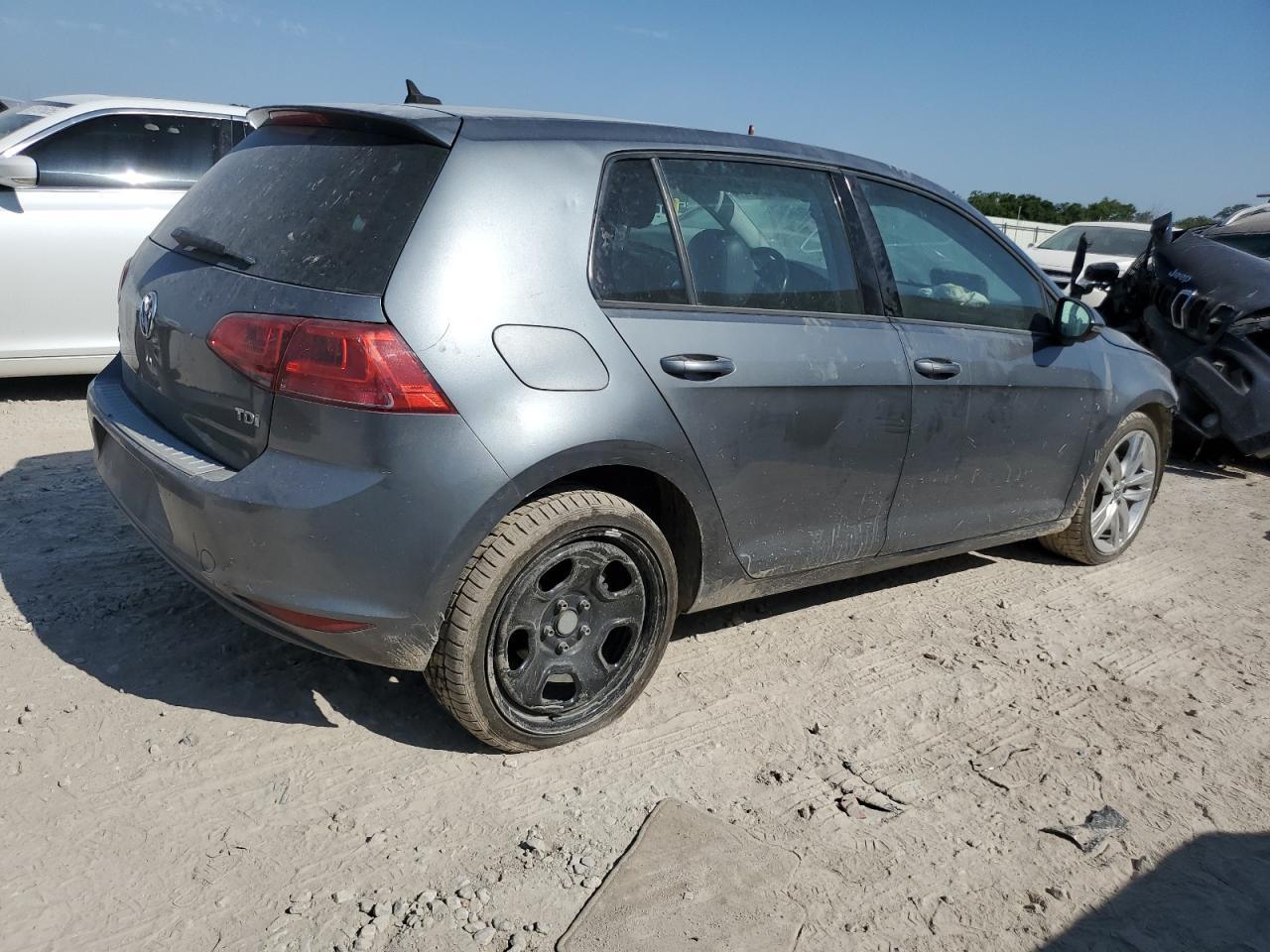 2015 Volkswagen Golf Tdi - Фото 3