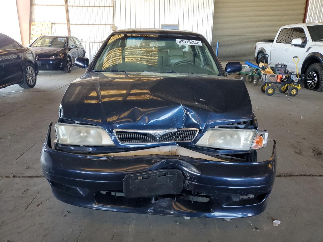 2002 Infiniti G20 - Image 5