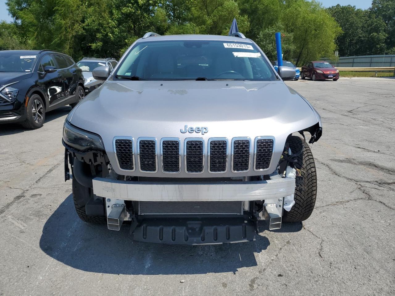 2020 Jeep Cherokee Latitude Plus - Image 5