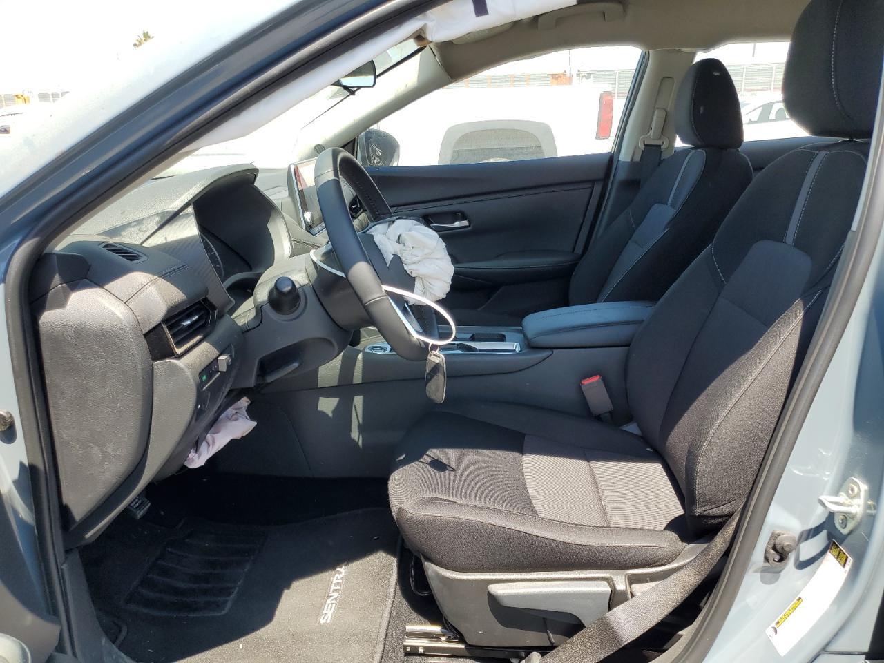 2025 Nissan Sentra Sv - Фото 7